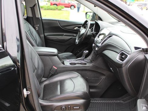 Used 2018 Chevrolet Equinox Premier image 64