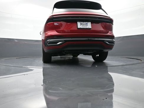 Used 2025 Lincoln Nautilus Reserve image 34