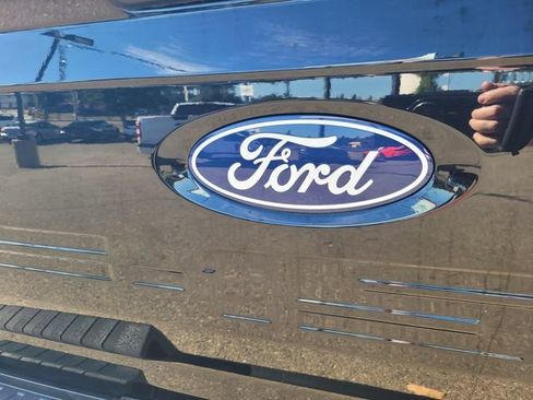 Used 2024 Ford F150 XLT w/ Mobile Office Package AWD/4WD image 10