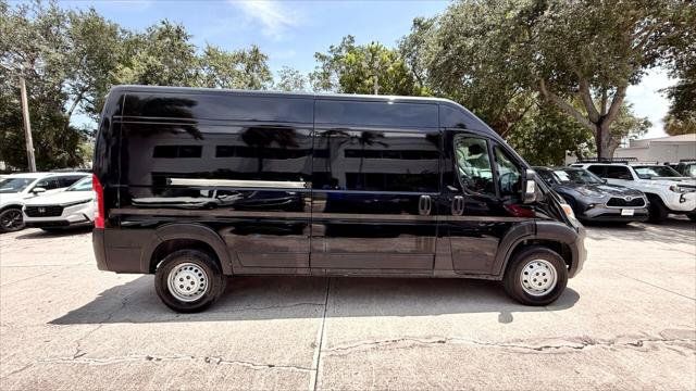 Used 2023 RAM ProMaster 2500 FWD image 9