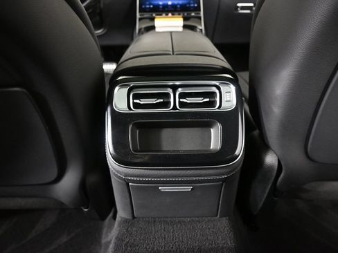 Used 2023 Mercedes-Benz S 500 4MATIC image 17