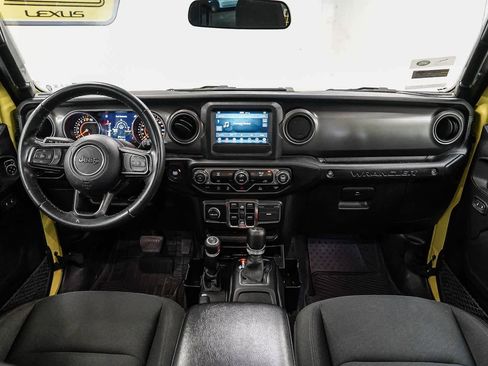 Used 2022 Jeep Wrangler Unlimited Sport AWD/4WD image 12