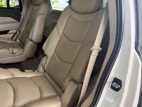 Used 2019 Cadillac Escalade Premium Luxury w/ LPO, Radiant Package AWD/4WD image 44