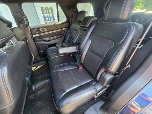 Used 2016 Ford Explorer Limited AWD/4WD image 21