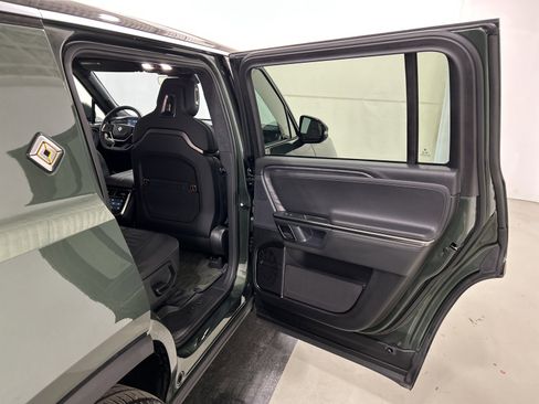 Used 2023 Rivian R1S Adventure image 19