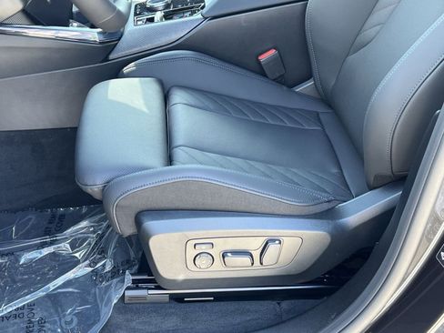 New 2026 BMW X3 M50 w/ Premium Package AWD/4WD image 11