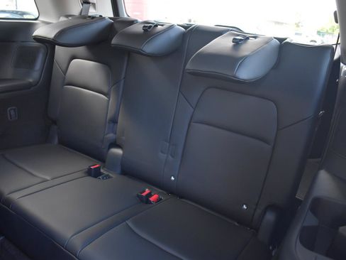 New 2026 Nissan Pathfinder Platinum FWD image 58