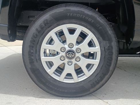New 2026 Toyota Tacoma SR5 RWD image 22