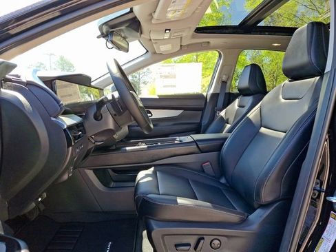 New 2025 Nissan Murano SL image 12