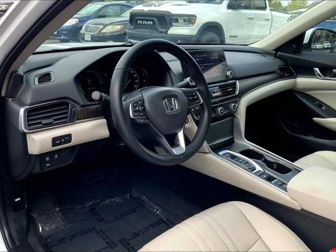 Used 2022 Honda Accord EX-L image 14