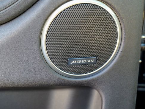 Used 2021 Land Rover Discovery Sport S image 24