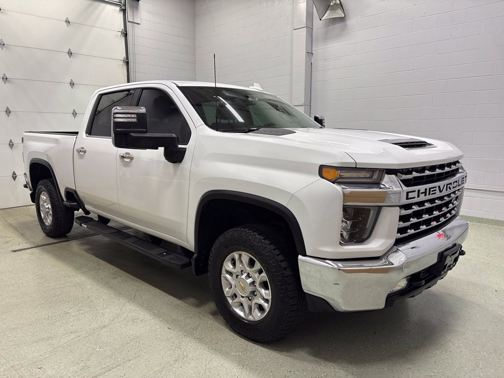 Used 2021 Chevrolet Silverado 2500 LTZ AWD/4WD image 2