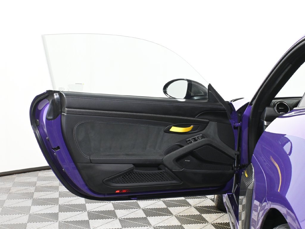 Used 2025 Porsche 718 Cayman GT4 RS RWD image 29