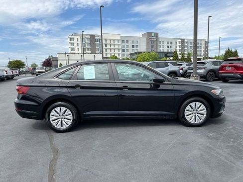 Used 2019 Volkswagen Jetta S FWD image 2