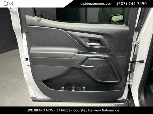 Used 2024 Chevrolet Silverado EV W/T image 28