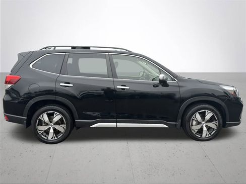 Used 2019 Subaru Forester Touring image 6