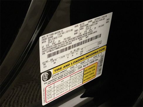 Used 2023 Ford Expedition Platinum image 41