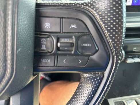 Used 2024 Toyota Tacoma SR image 27