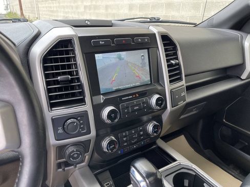 Used 2020 Ford F150 Lariat w/ Equipment Group 502A Luxury AWD/4WD image 18