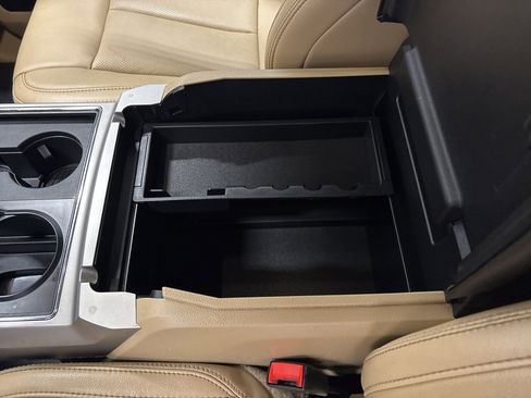 Used 2020 Ford F350 Lariat w/ Lariat Value Package image 18