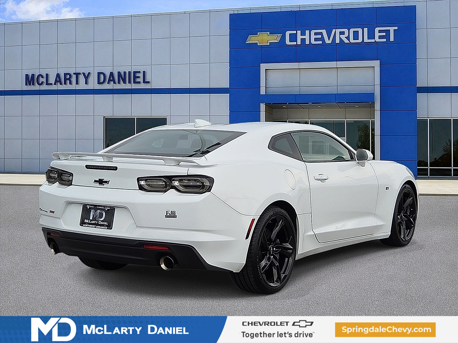 Certified 2022 Chevrolet Camaro SS RWD image 5