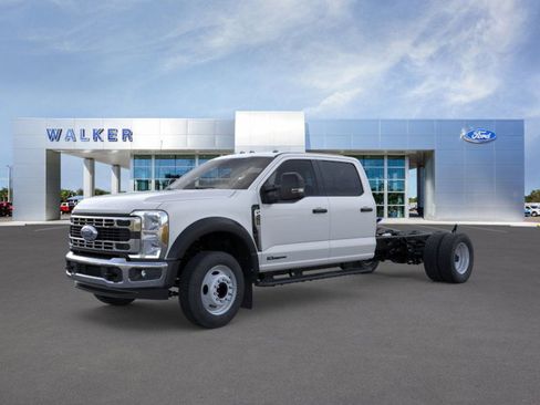 New 2026 Ford F450 XL w/ XL Chrome Package image 23