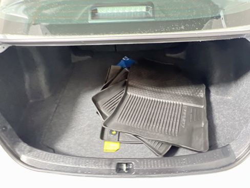 Used 2026 Toyota Corolla LE FWD image 34