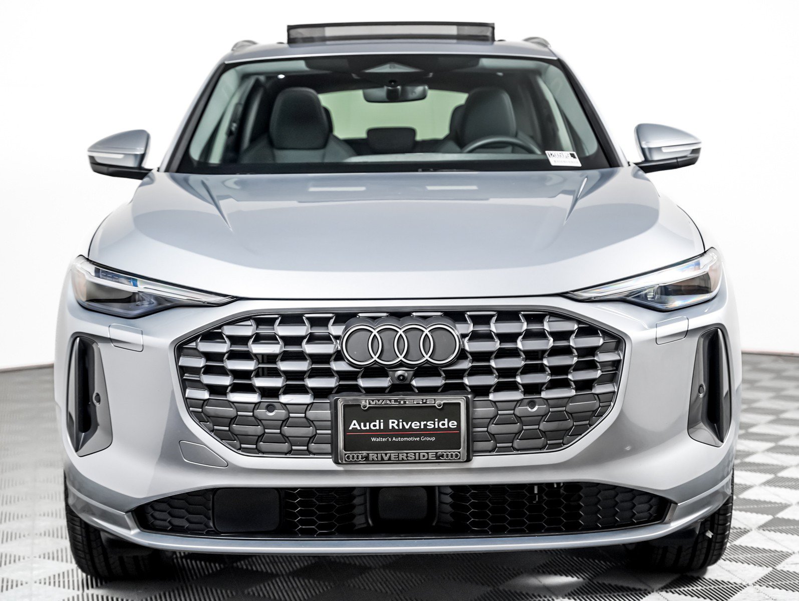 Used 2025 Audi Q5 Premium Plus w/ Premium Plus AWD/4WD image 10