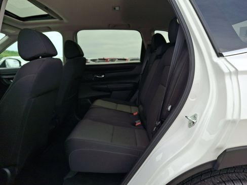 Certified 2024 Honda CR-V EX image 10