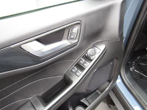 Used 2023 Ford Escape ST-Line w/ Tech Pack #1 image 17