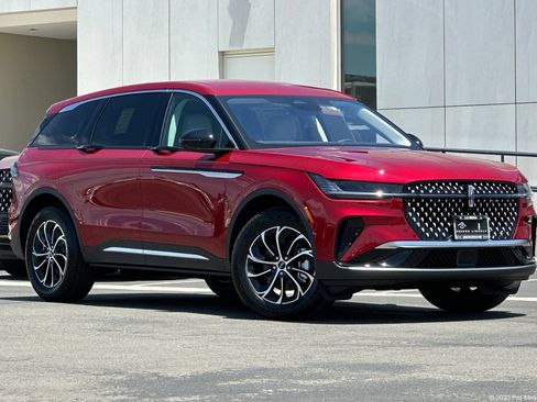 New 2026 Lincoln Nautilus Premier AWD/4WD image 1