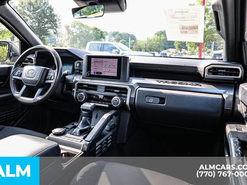 Used 2024 Toyota Tacoma SR5 AWD/4WD image 29
