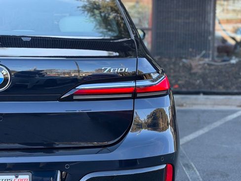 Used 2023 BMW 760i xDrive 760i xDrive image 16