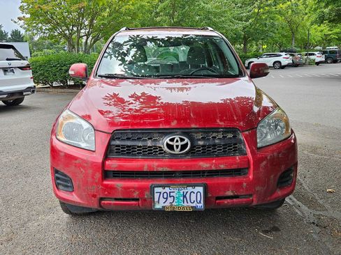 Used 2011 Toyota RAV4 4WD image 6