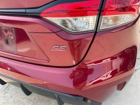 Used 2023 Toyota Corolla SE FWD image 4