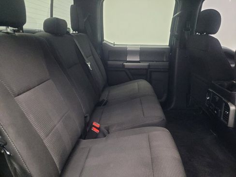 Used 2017 Ford F150 XLT w/ Equipment Group 302A Luxury AWD/4WD image 19