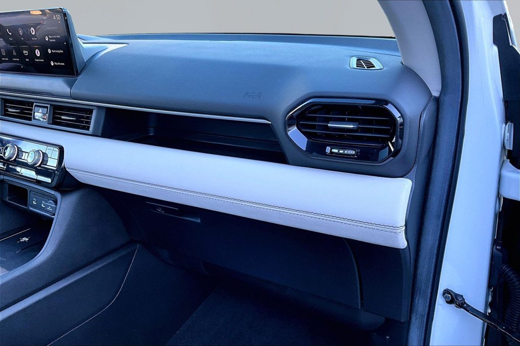 Used 2026 Honda Pilot Elite image 19