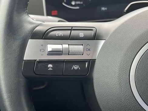 Certified 2025 Hyundai Tucson SEL FWD image 28