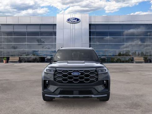 New 2026 Ford Explorer Platinum w/ LUX Leather Package AWD/4WD image 6