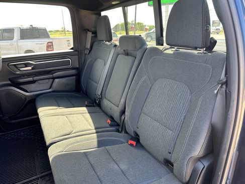 Used 2019 RAM 1500 Big Horn AWD/4WD image 26