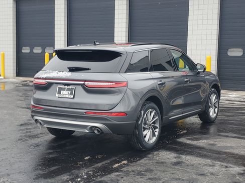 New 2026 Lincoln Corsair Premiere image 4