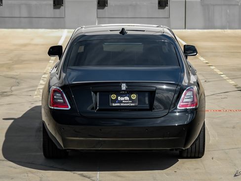 Used 2022 Rolls-Royce Ghost image 11