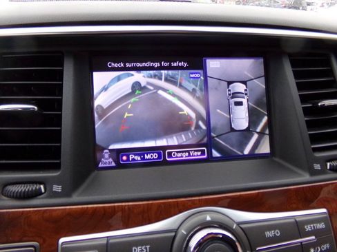 Used 2015 INFINITI QX80 4WD w/ Deluxe Technology Package image 54