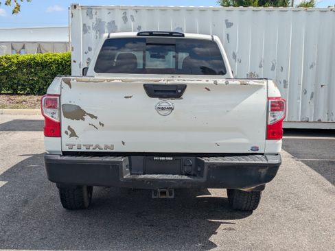 Used 2018 Nissan Titan S w/ S Utility Package RWD image 6