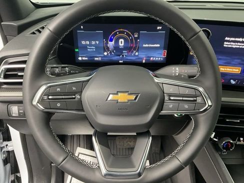 New 2026 Chevrolet Traverse LT w/ LPO, Floor Liner Package image 14