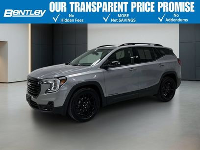 Used 2024 GMC Terrain SLT w/ Elevation Edition