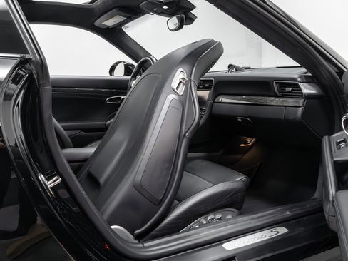 Used 2015 Porsche 911 Turbo S w/ Premium Plus Package image 70