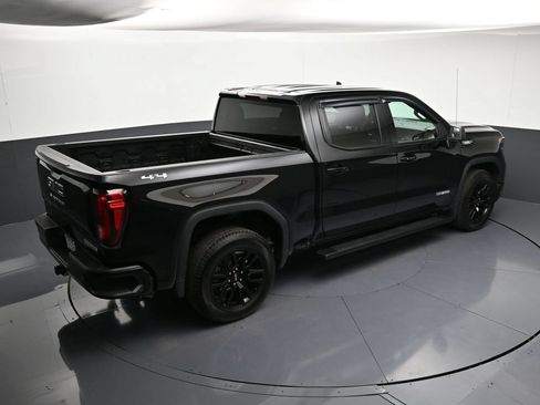 Used 2025 GMC Sierra 1500 Elevation AWD/4WD image 19