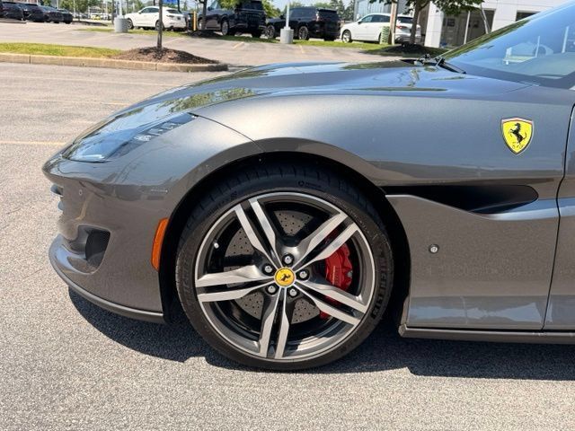 Used 2020 Ferrari Portofino RWD image 38