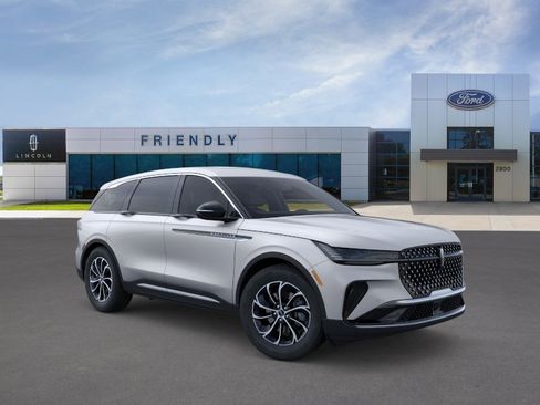 New 2026 Lincoln Nautilus Premier w/ Equipment Group 102A AWD/4WD image 7